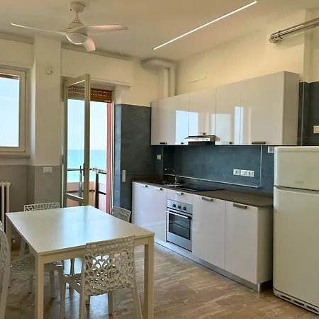 Sogno Vista Mare - Novita! Vicina Rotonda E Con Parcheggio Privato