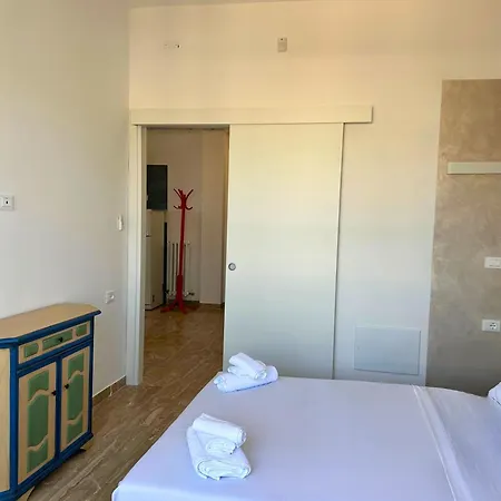 Sogno Vista Mare - Novita! Vicina Rotonda E Con Parcheggio Privato Apartamento