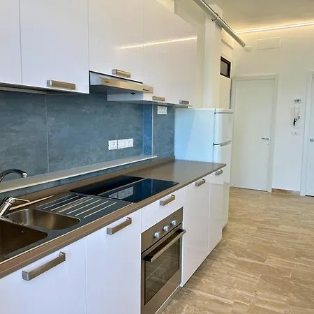 Sogno Vista Mare - Novita! Vicina Rotonda E Con Parcheggio Privato Apartamento