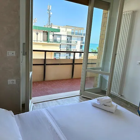 Sogno Vista Mare - Novita! Vicina Rotonda E Con Parcheggio Privato Apartmán *